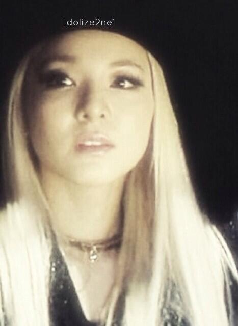 BZrVxcOCIAEqtlk.jpg-large