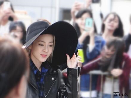 dara at hongkong 2