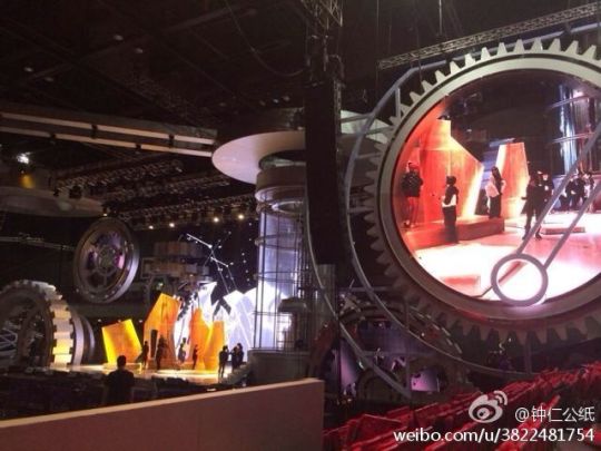 e3d6715agw1earugh3msjj20hs0dc3zs