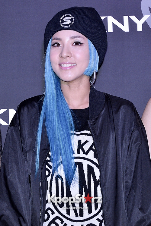 2ne1-attends-dkny-25th-anniversary-fashion-show (19)