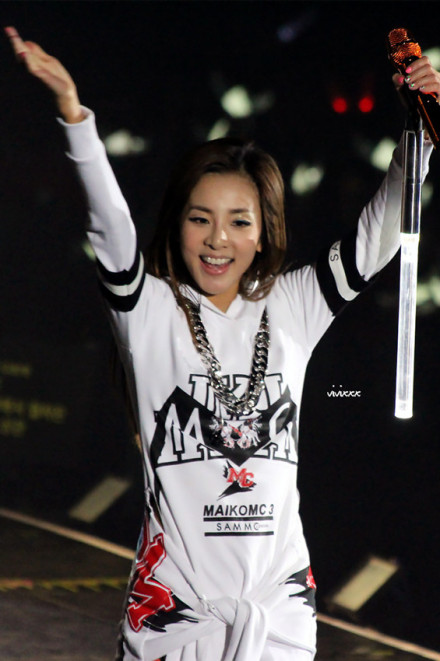 6752e657gw1eepw2vncdpj20fp0nmq5t