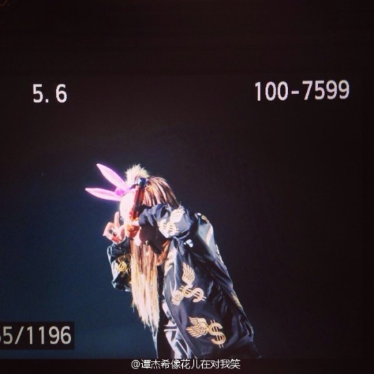 6ae89e76jw1eep080wu4gj20hs0hs0uc