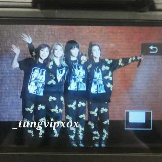 7e2afc4ajw1eeoxljzkqhj20hs0hs74x