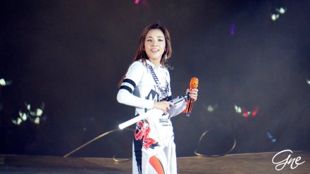 9e3dab2agw1eepx19cai4j21kw0vyais