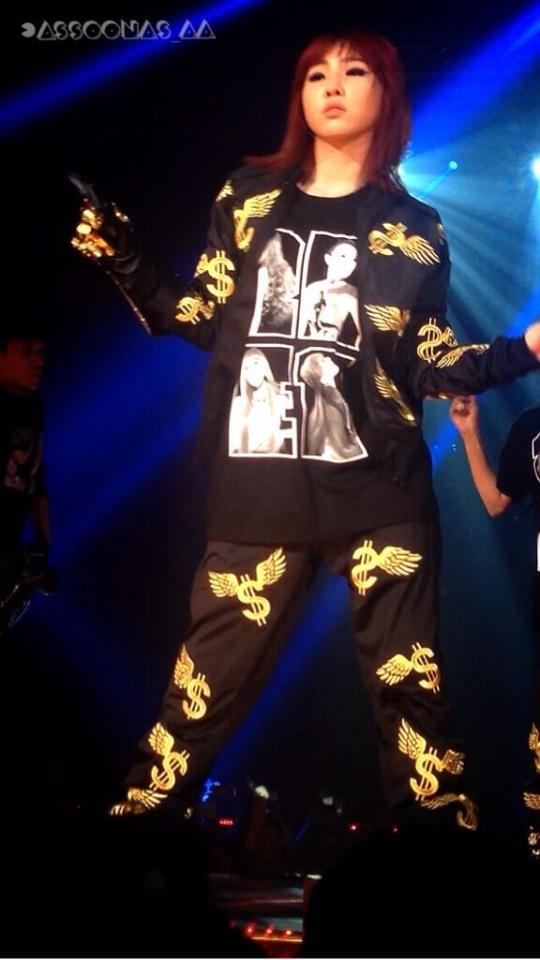 Bho8JLSCEAAyt2a grp3