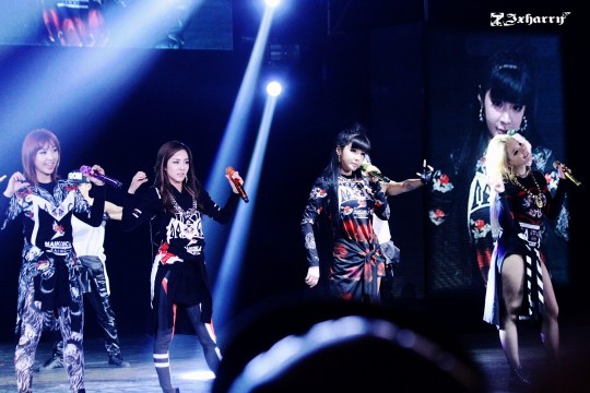 6245214djw1efd3srvyl9j215n0rswqx