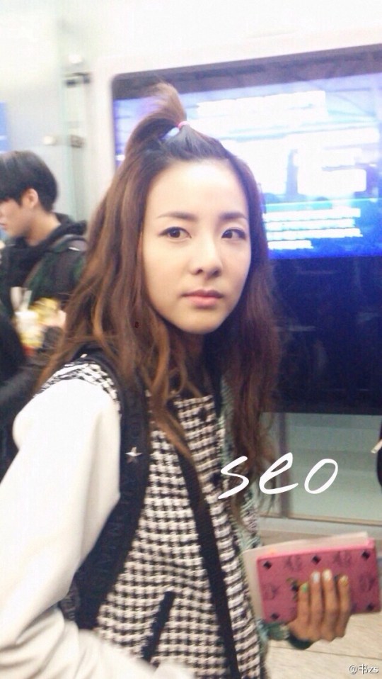 6763c61bjw1efa6oa9tzgj20hs0vk0xe