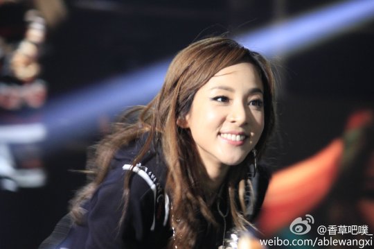 6cac64acgw1efda0si18wj21kw11xth1