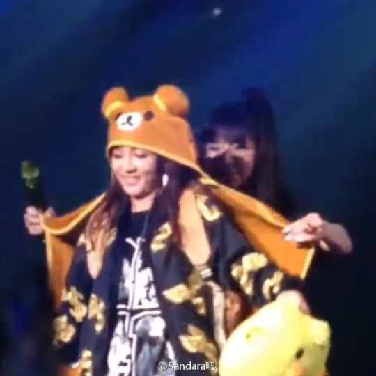 6f014fbctw1eftczd3et4j20hs0hsgmu