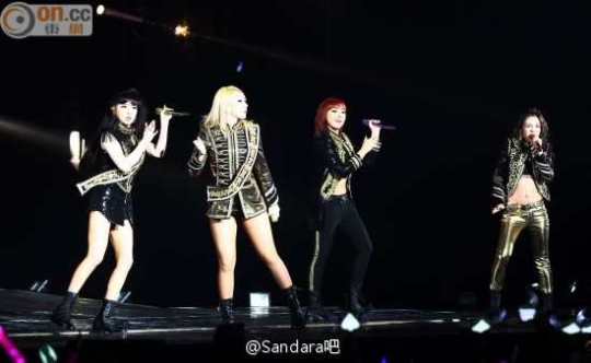 6f014fbctw1efte35sgzwj20fa09fq3q