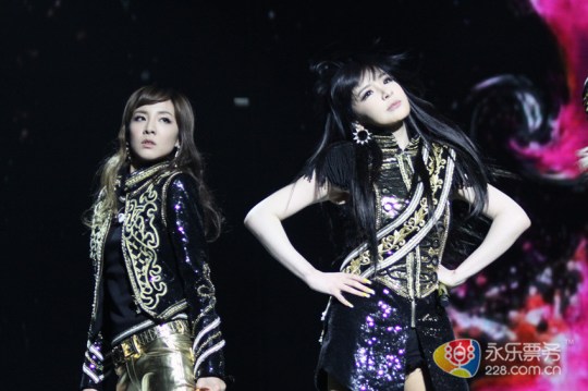 7e696a1dtw1efn7iuhhq3j20nm0fq789