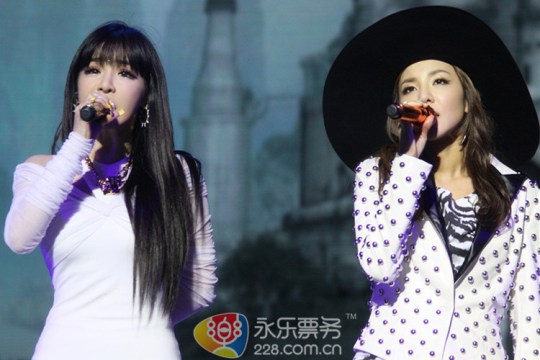 7e696a1dtw1efn7j45j76j20ku0dw0vu