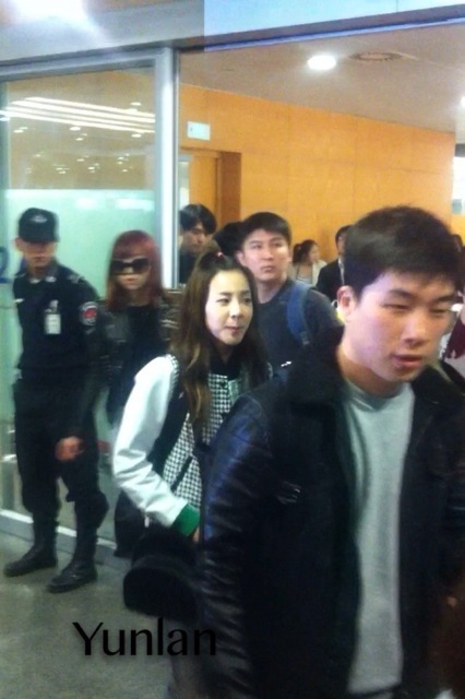 9b0dbd71jw1efaaxbugj4j20bu0hsdhe