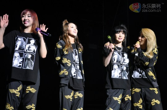 a52b363dtw1efn3idvnowj20tg0jfk5k