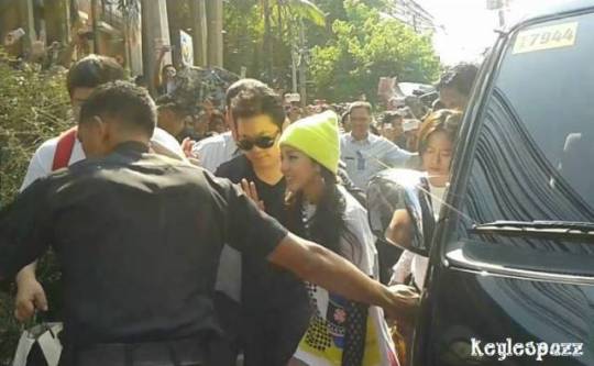 10298929_869560646392881_9097068385885349163_n