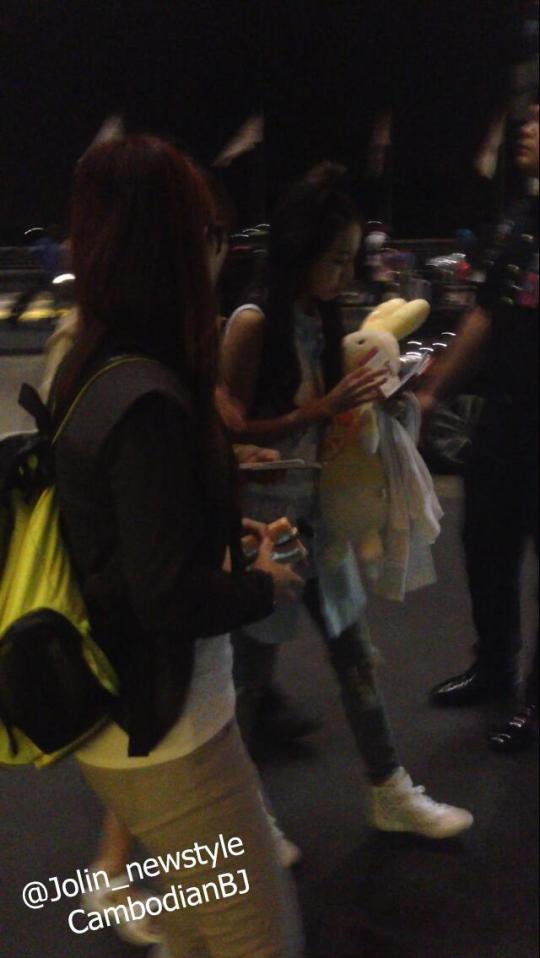 Bogi4pAIQAArivd.jpg large