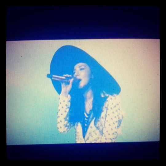 10254151_732843993426171_2008546231_n