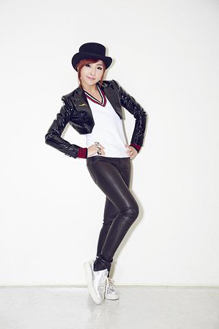 20140625_2NE1_5-thumb-552x480-98463