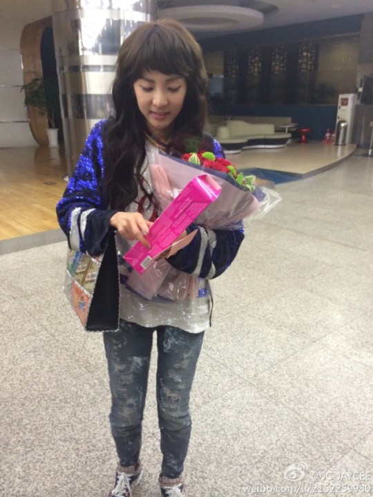 8048e18cjw1egwopuk8n8j20xc18g7hy