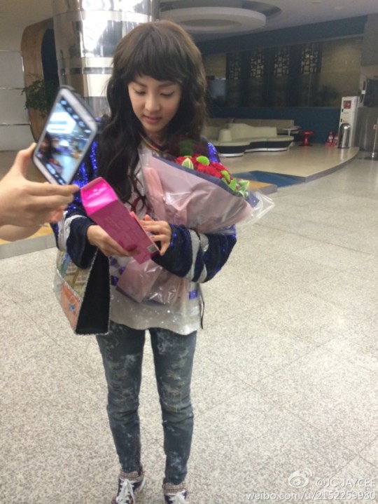 8048e18cjw1egwopyfazvj20xc18g4bp