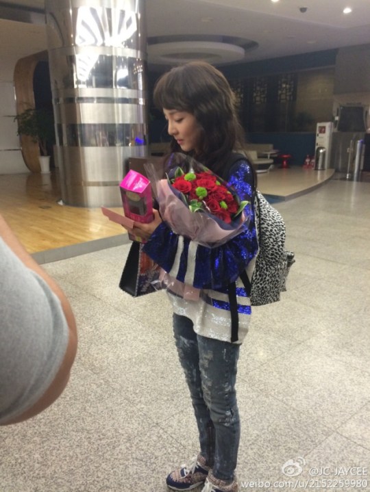 8048e18cjw1egwoq2etf5j20xc18gk5c