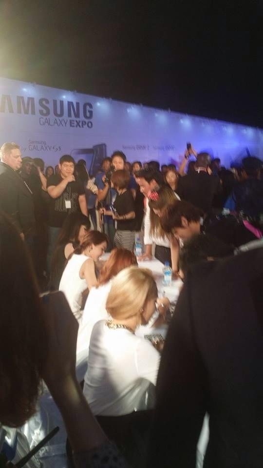 2ne1-press-conference-in-myanmar-17