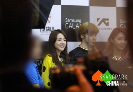 005AkMIojw1ejzgo275wcj30et0abjsy