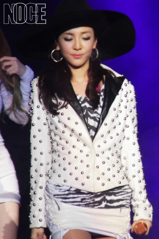 005tyjgdgw1eklnv6hrprj30ql13vjzj