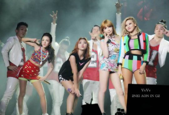 2ne1-65