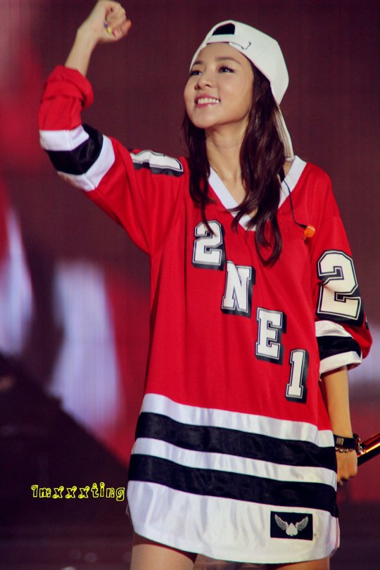 a92b7260jw1ejxyysnspbj21kw2dc1fh