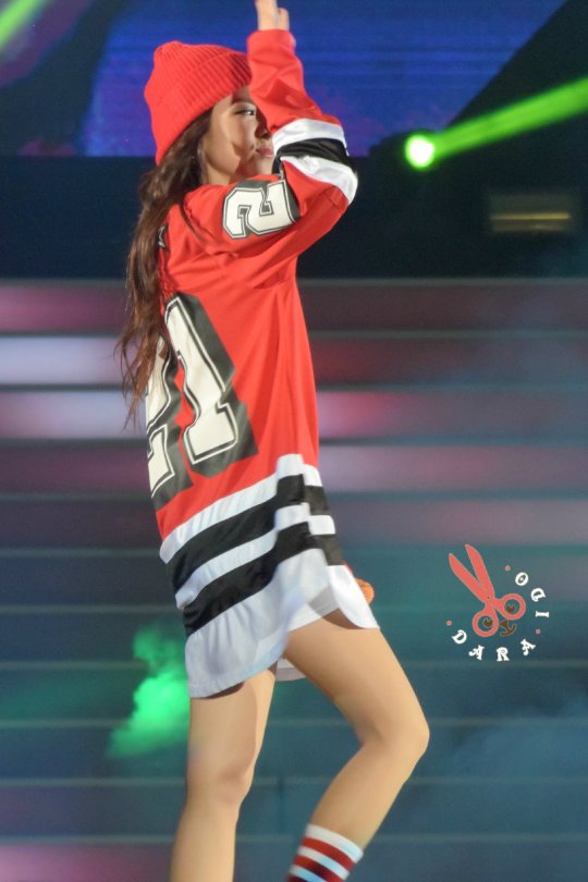 005w2vpsgw1ellh3cini8j31kw2dc7q7