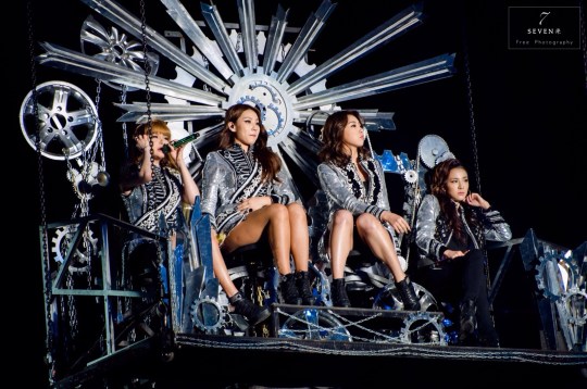 69af256cjw1elj6cg13xyj218g0tidt6