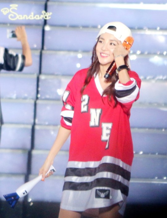 6f014fbctw1elj3v4wke8j20n40u6457