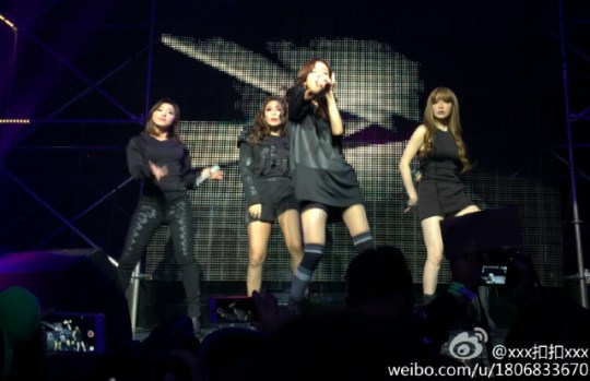 6bb21806jw1em01355k19j21uk172u00