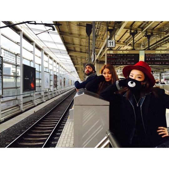 928596_693216947464235_1533130384_n