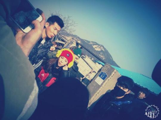 web_1848613904_1af56368_1420780026633