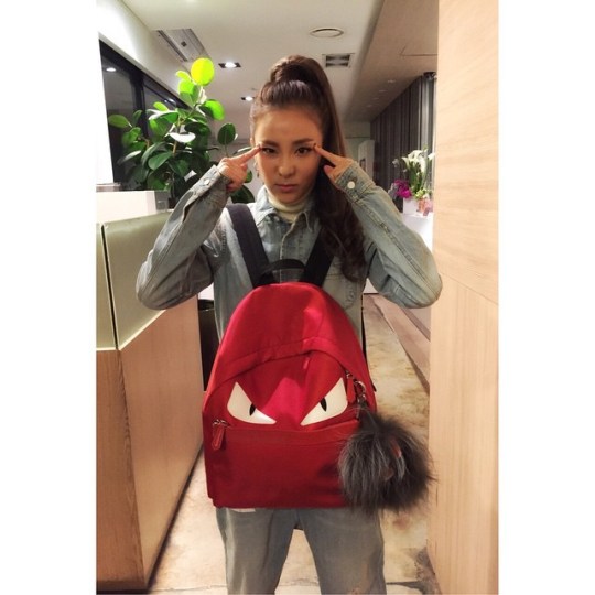 11033058_842408229164768_843837095_n