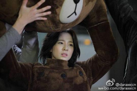 CAcDD8YVIAA1nqx.jpg large