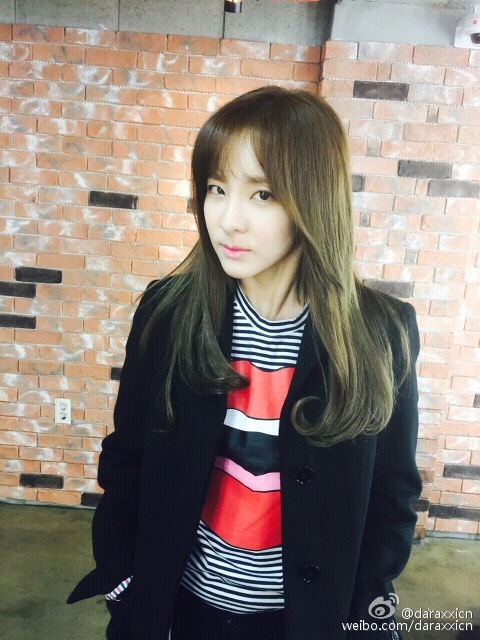 005ZvdSDjw1erget2rub9j30dc0hsq5f