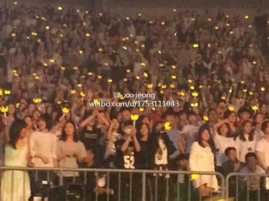 150425-bigbang-concert-d-1-dara-2