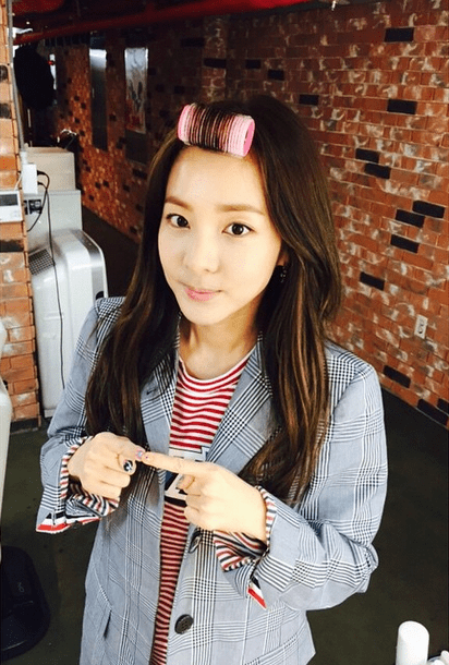 FireShot Capture - Sandara Park on Instagram_ “오랜만에 출근했다라 #가수_ - https___instagram.com_p_1ukWIUCS5f_