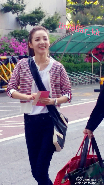 6b463c99jw1erott9ly1cj20pb190e81