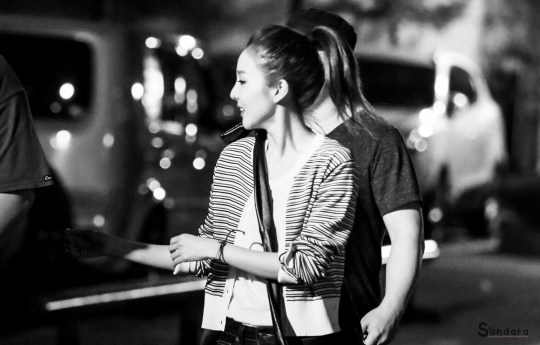 6d9a66bfjw1erp02axf6sj20k00zktdg