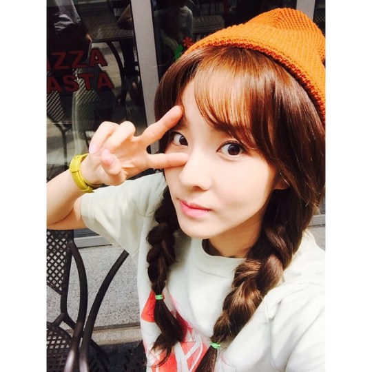 11372410_499530546861752_372908