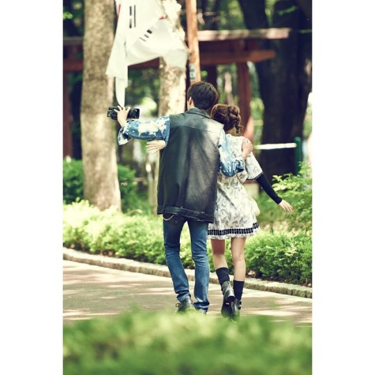 11426440_1598319460445304_366222659_n