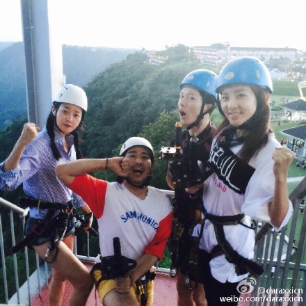 005ZvdSDjw1eund0z1da4j30hs0hswht