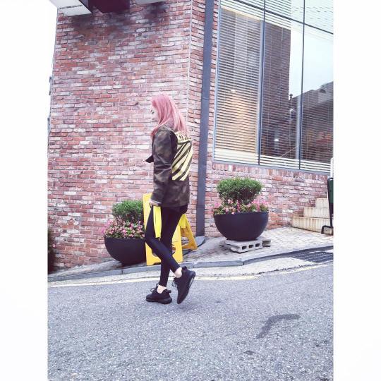 11371072_519787131503891_1378906706_n