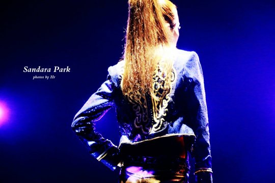 6d255718gw1eyndmuzmy4j21kw11xwo0