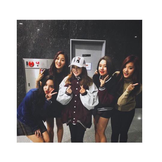 10632334_1129025723776357_1939170266_n