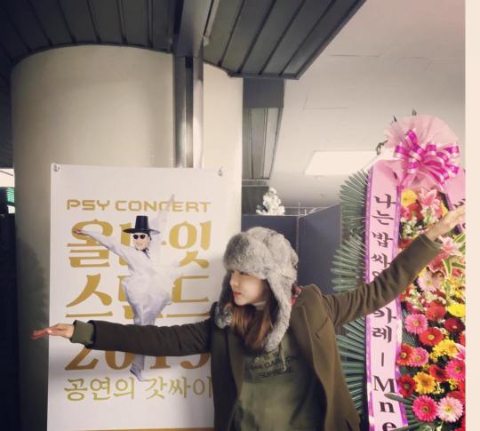 12362446_537259779777373_809611010_n